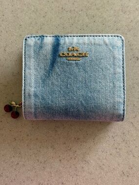 Coach Outlet Snap Wallet In Loved Denim With Charm